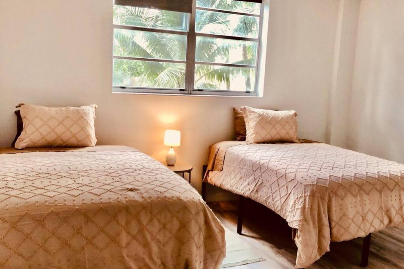 Sian Private Apartments Hollywood Kültér fotó